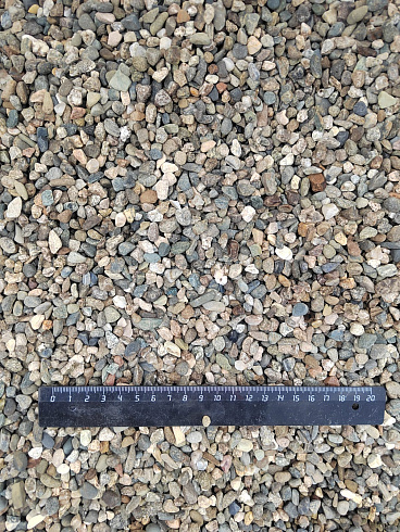 Kamenclub.ru: Галька речная окат (серая) фр.5-10 мм купить  в Челябинске галька речная серая, серый, темно-серый, светло-серый, коричневый речная окатанная галька декоративная ландшатфная 5000 руб/т   фото КАМЕНЬ КЛУБ