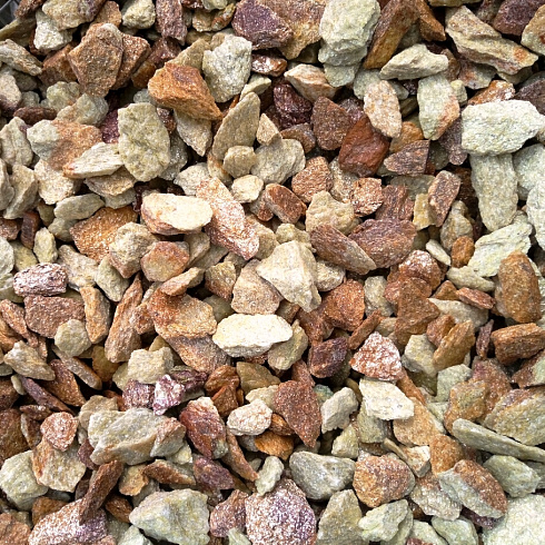 Kamenclub.ru: Щебень крошка желтый (ЗЛАТОЛИТ) фр. 20-40 мм.  купить в Челябинске златолит бежевый, золотистый, желтый декоративная каменная крошка 10800 руб/т   фото КАМЕНЬ КЛУБ