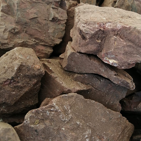 фото Яшма красная  (фр. 70-100 мм)  купить в Челябинске в интернет-портале КАМЕНЬ КЛУБ