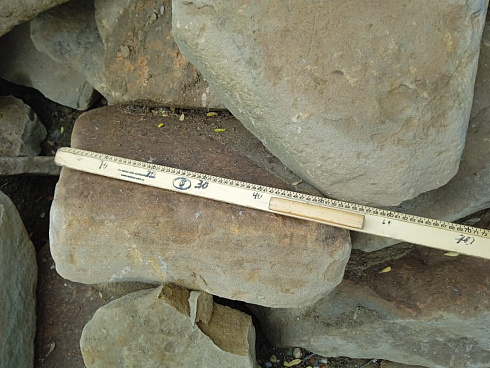 Kamenclub.ru: Песчаник для мощения дорожек, площадок, парковок ( фр 5-10 см)  купить в Челябинске песчаник  серый желтый коричневый рыжий песчаник оголтованный окатанный 6500 руб/т   фото КАМЕНЬ КЛУБ