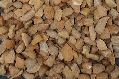 Kamenclub.ru: Щебень крошка желтый (песчаник) фр. 20-40 мм.  купить в Челябинске песчаник бежевый рыжий каменная крошка песчаника 9500 руб/т   фото КАМЕНЬ КЛУБ