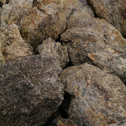 фото Змеевик салатовый  (фр. 70-100 мм)  купить в Челябинске в интернет-портале КАМЕНЬ КЛУБ