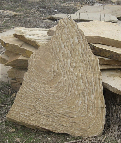 Kamenclub.ru: Форматный камень (плаха) пошаговая дорожка от 70-150 см (4 -12 см)  купить в Челябинске плитняк  форматный плаха желтый песчаник 9 000 руб/т   фото КАМЕНЬ КЛУБ