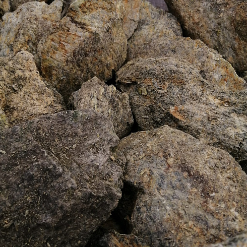 фото Змеевик салатовый  (фр. 70-100 мм)  купить в Челябинске в интернет-портале КАМЕНЬ КЛУБ