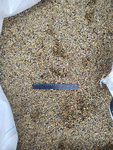 Галька речная окат (рыжая) фр.3-5 мм купить в Челябинске 