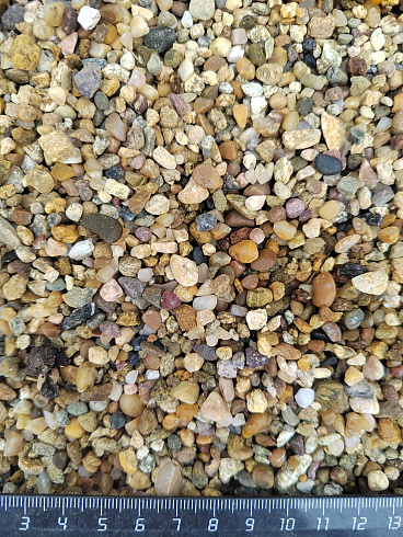 Галька речная окат (рыжая) фр.3-5 мм купить в Челябинске 