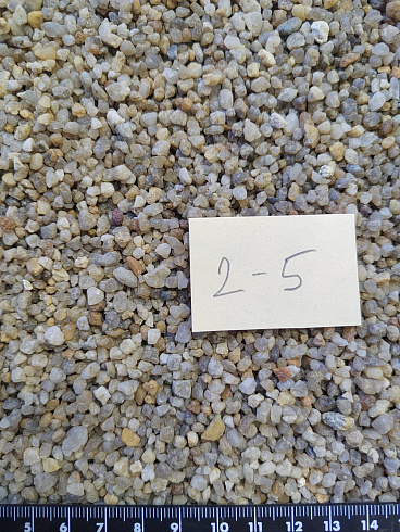 Кварцевый песок для площадок фр. 2-5 мм.  купить в Челябинске фото Камень Клуб