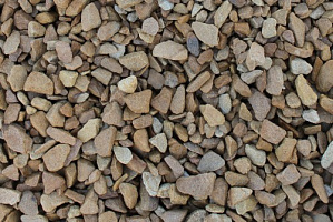 Kamenclub.ru: Щебень крошка желтый (песчаник) фр. 10-20 мм.  купить в Челябинске песчаник бежевый, серый, рыжий декоративный ландшафтный щебень колотый 9500 руб/т   фото КАМЕНЬ КЛУБ