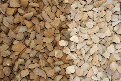 Kamenclub.ru: Щебень крошка желтый (песчаник) фр. 20-40 мм.  купить в Челябинске песчаник бежевый рыжий каменная крошка песчаника 9500 руб/т   фото КАМЕНЬ КЛУБ