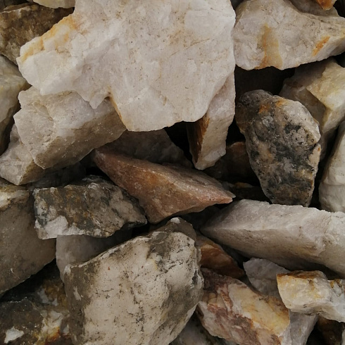 фото Кварц ( фр. 70-100 мм)  купить в Челябинске в интернет-портале КАМЕНЬ КЛУБ