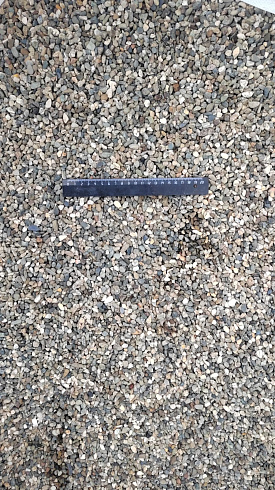 Kamenclub.ru: Галька речная окат (серая) фр.5-10 мм купить  в Челябинске галька речная серая, серый, темно-серый, светло-серый, коричневый речная окатанная галька декоративная ландшатфная 5000 руб/т   фото КАМЕНЬ КЛУБ