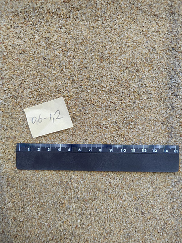 Кварцевый песок для площадок фр. 0,6-1,2 мм.  купить в Челябинске фото Камень Клуб