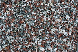 Kamenclub.ru: Мраморная крошка (щебень крошка микс: белый-зеленый-розовый) фр. 5-10 мм  купить в Челябинске мрамор белый, зеленый, розовый, разноцветный, молочный декоративная ландшафтная мраморная крошка 9500 руб/т   фото КАМЕНЬ КЛУБ