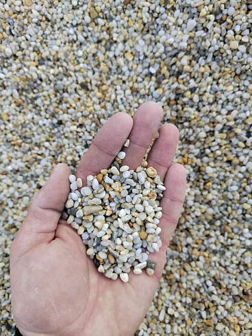 фото Галька крымская жемчужная фр. 3-5 мм. купить в Челябинске  в интернет-портале КАМЕНЬ КЛУБ