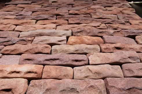 Kamenclub.ru: Песчаник плитка art PSK-5-02  купить в Челябинске    2 000 руб/кв.м   фото КАМЕНЬ КЛУБ